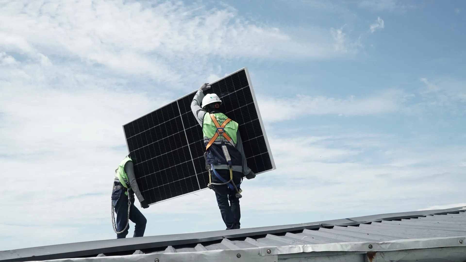 Sinar Mas expands digital infrastructure footprint with Ketrosden deal